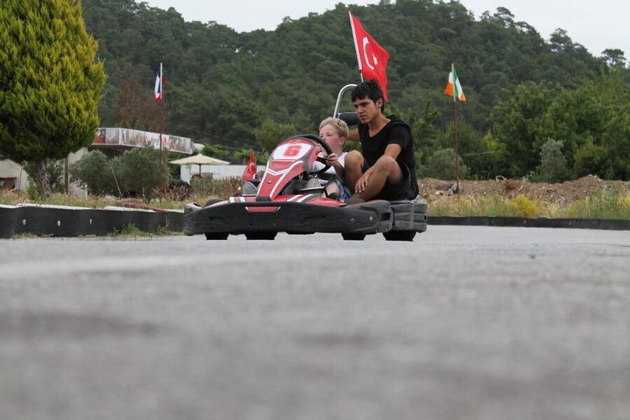 Icmeler: Go-Karting Adventure Trip with Hotel Pickup - What to Bring to Feel Comfortable (and Not Sloppy)