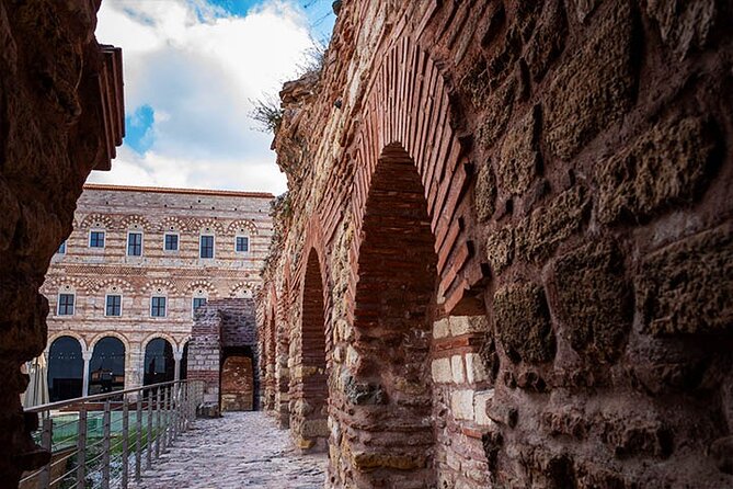 Istanbul Ancient Monasteries Full-Day Tour with Lunch - Pammakristos Church and the St. John the Forerunner chapel, small stops with real atmosphere