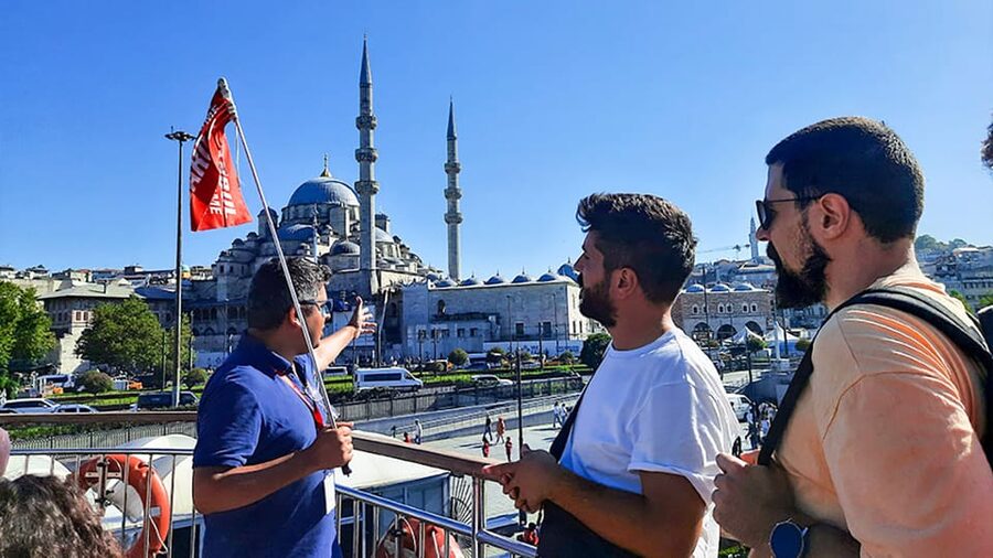 Istanbul: Asian Side Walking Tour with Ferry Ride - Key things you’ll notice on this Kadıköy experience