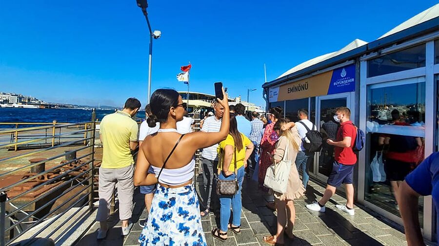 Istanbul: Asian Side Walking Tour with Ferry Ride - What you see from the Bosphorus: famous monuments in one ferry blur