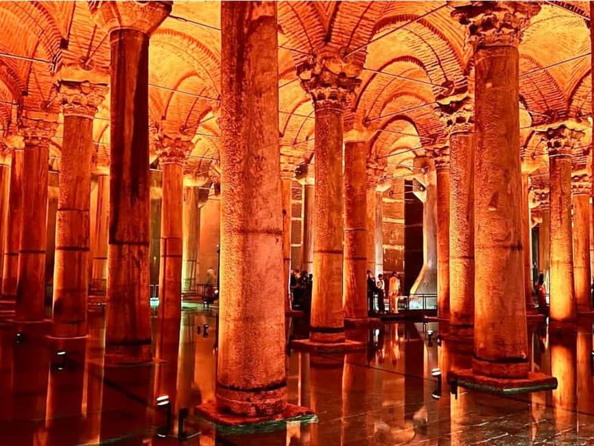Istanbul: Basilica Cistern Skip-the-Ticket Line Entry - Inside the forest of columns and the Medusa heads