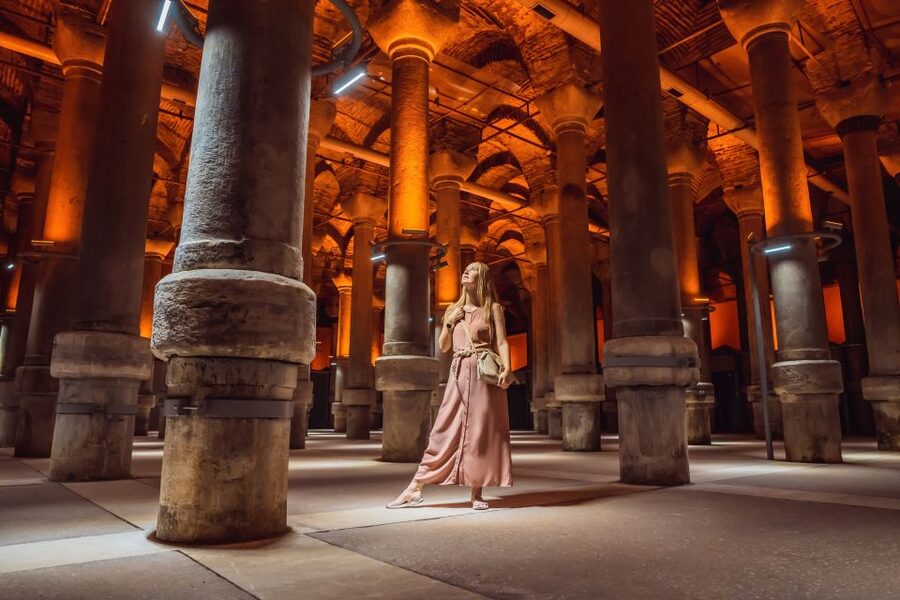 Istanbul: Basilica Cistern Walking Tour with Entry Ticket - Getting ready: what to bring for an easy underground visit