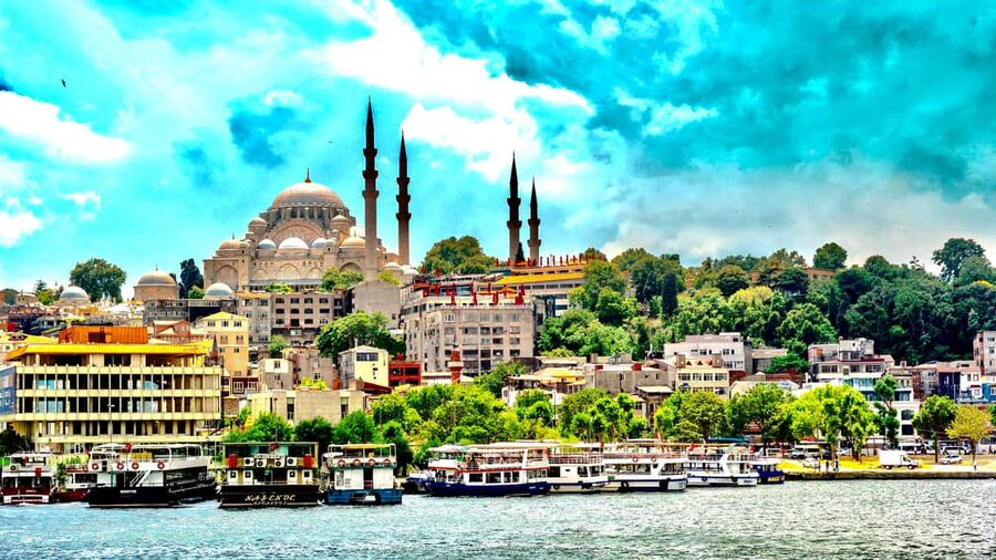 Istanbul: Blue Mosque Guided Tour - One hour of free time inside: how to use it for photos and slow thinking