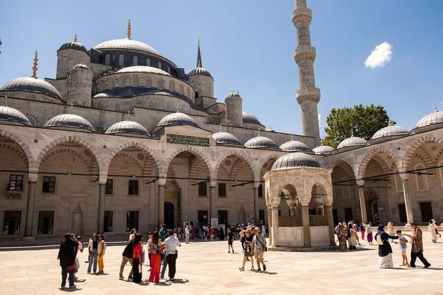 Istanbul: Blue Mosque, Hagia Sophia, & Basilica Cistern Tour - Key things to know before you go