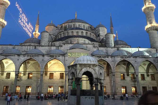 Istanbul: Blue Mosque & Hagia Sophia Small-Group Tour with ticket - Getting to the meeting spot, and why Istanbul traffic matters