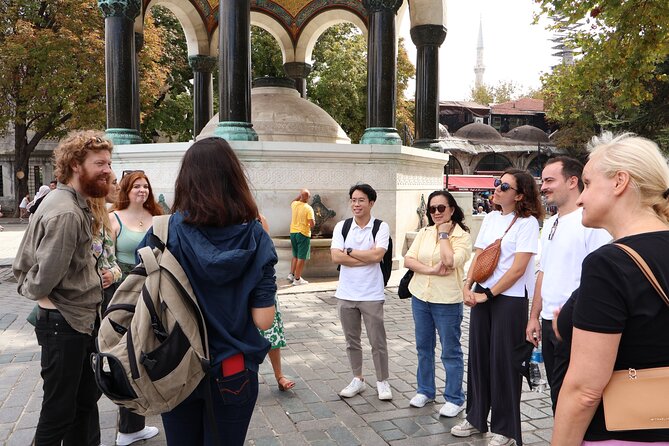 Istanbul: Blue Mosque, Hagia Sophia & Sultanahmet Tour - Hippodrome and Sultanahmet District Stops That Give Context