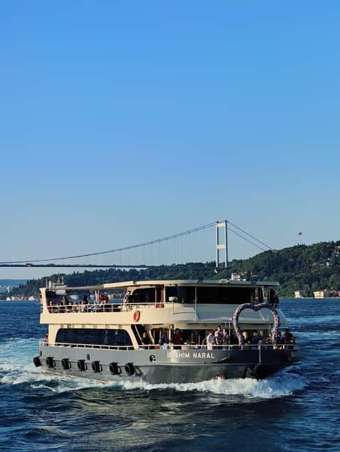 Istanbul Bosphorus: 3-Hour Day Cruise's with Asian Side Stop - European Istanbul From the Water, Galata to Ortaköy