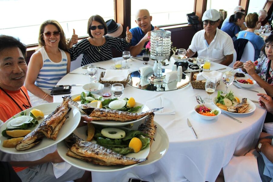 Istanbul: Bosphorus and Black Sea Cruise with Lunch - Anadolu Kavağı: the Asian shore break you actually remember