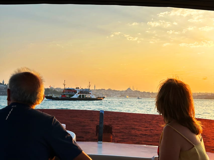 Istanbul: Bosphorus and Golden Horn Sunset Yacht Cruise - Topkapı, Galata Tower, Galata Bridge, and the Golden Horn Finish