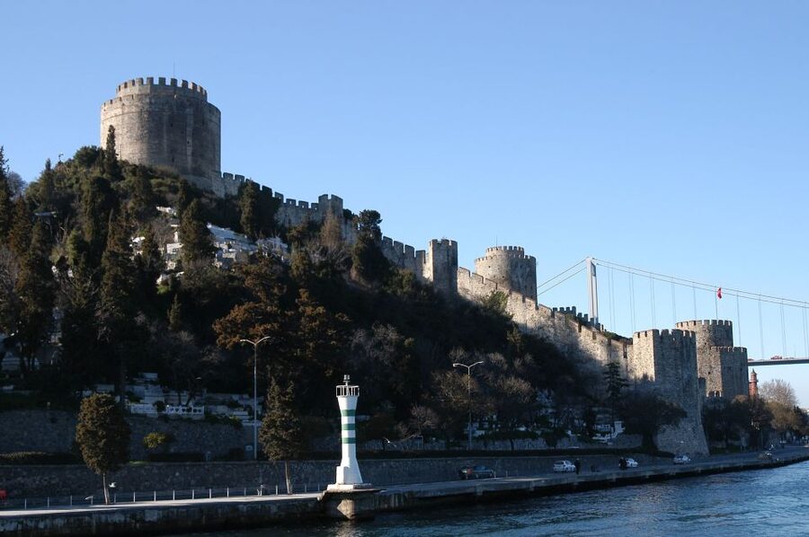 Istanbul: Bosphorus Boat Tour and Two Continents with Lunch - Camlıca Hill: a view stop that justifies the drive