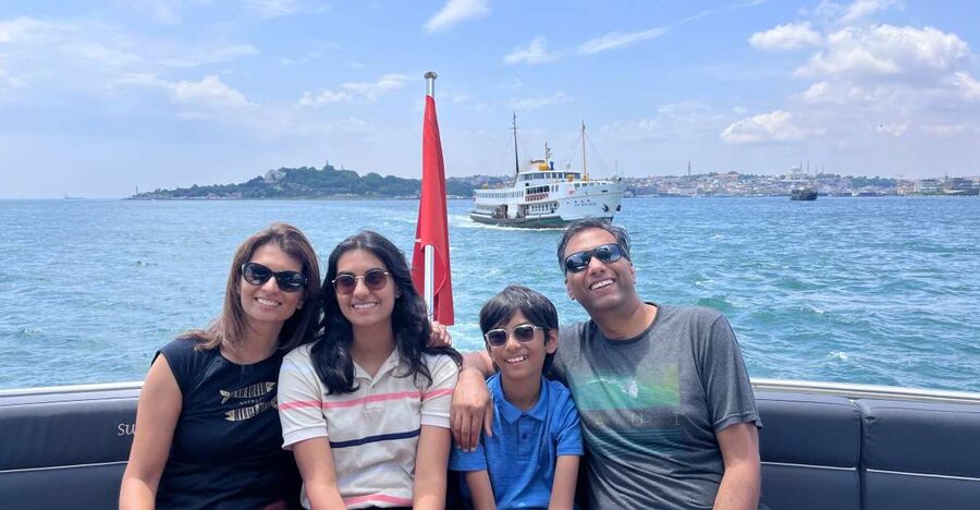 Istanbul: Bosphorus Cruise with Stopover on the Asian Side - A Fast Way to See Istanbul from Two Continents