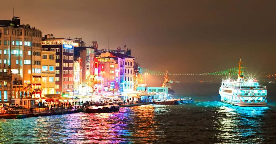 Istanbul: Bosphorus Dinner Cruise Incl. Drinks with Transfer - Hotel transfer and the short walk to the marina