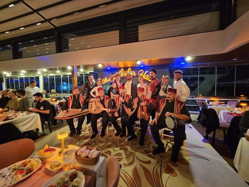 Istanbul: Bosphorus Dinner Cruise & Show with Private Table - Service details: names you might remember and the drink flow