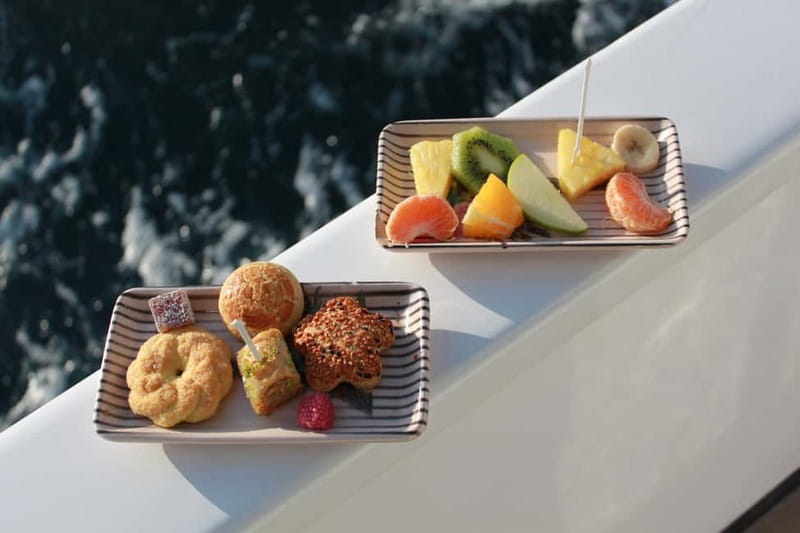 Istanbul: Bosphorus Private Guided Yacht Cruise with Snacks - The Two-Hour Cruise, Stop by Stop (and What Each One Gives You)