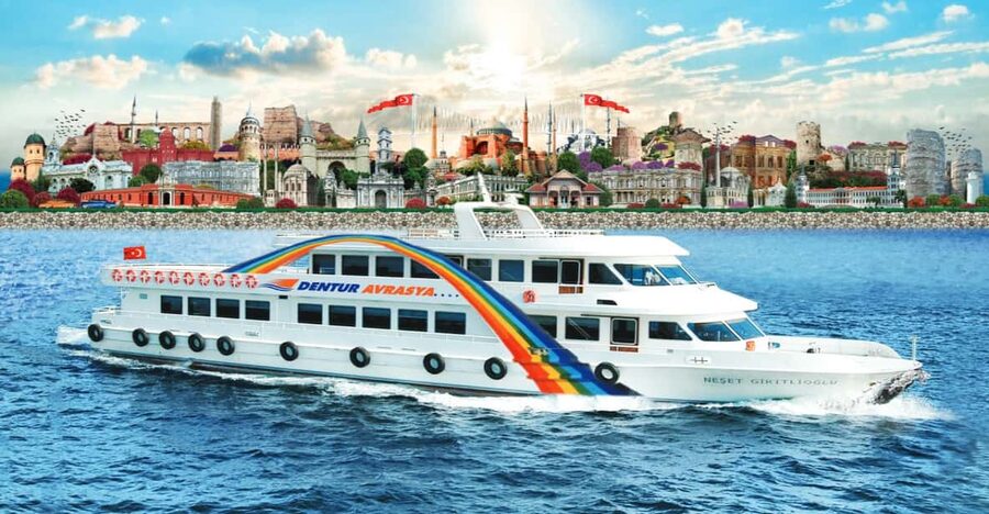 Istanbul: Bosphorus Sightseeing Cruise with Sunset Option - What this Bosphorus cruise really is (and why it works)