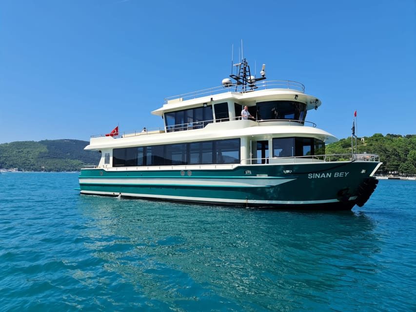 Istanbul: Bosphorus Strait and Black Sea Lunch Cruise - Arnavutköy and Rumeli Fortress: When the Views Get Dramatic