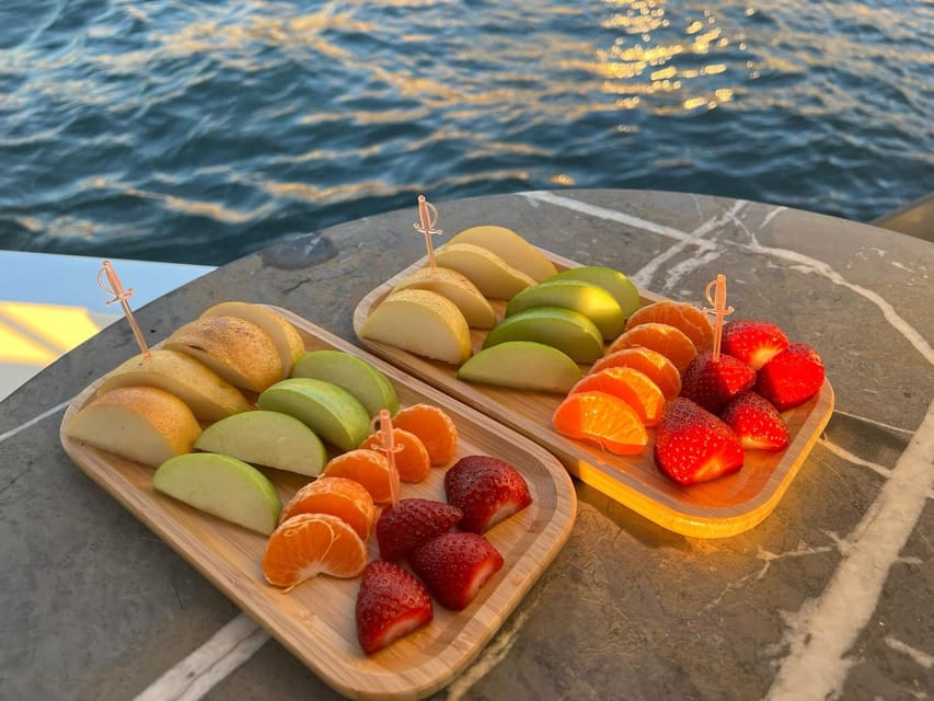 Istanbul: Bosphorus Sunset Cruise on a Luxury Yacht - Price and what you actually get for $35