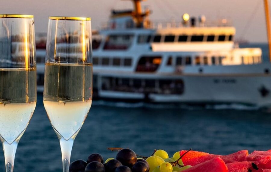 Istanbul: Bosphorus Sunset Cruise with Drinks & Snack - How the 2-Hour Route Flows, Stop by Stop