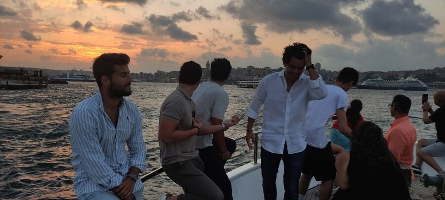 Istanbul: Bosphorus Sunset Cruise with Snacks and Wine - From Dolmabahçe to Ortaköy Mosque: The Europe-to-Asia First Impressions