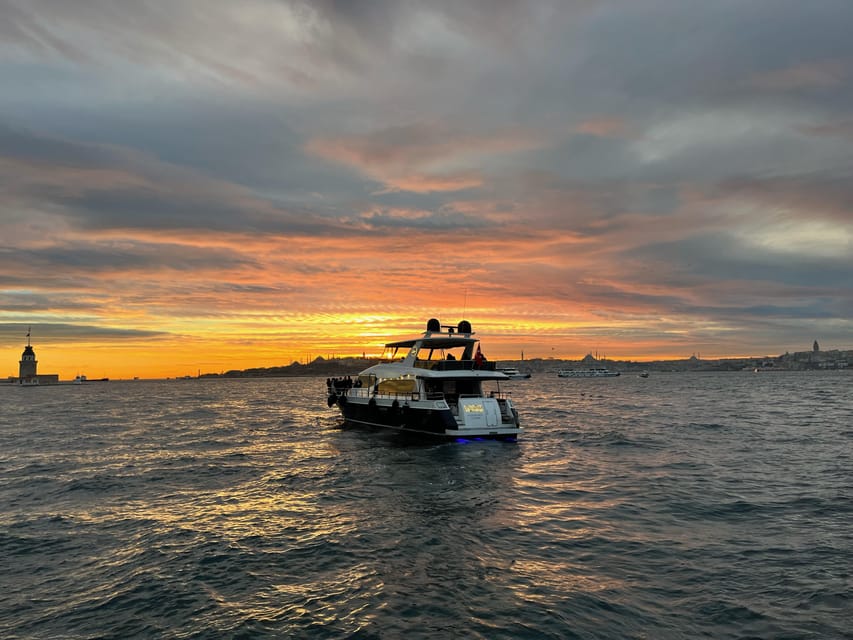 Istanbul: Bosphorus Sunset Yacht Cruise with Live Guide - The Bosphorus route, stop-by-stop: from Dolmabahce to Galataport