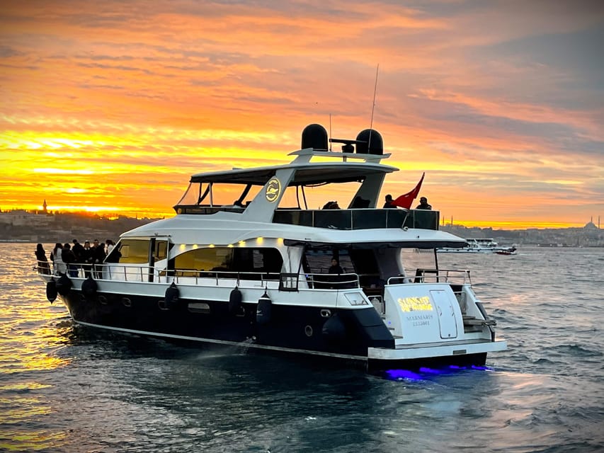 Istanbul: Bosphorus Sunset Yacht Cruise with Live Guide - Who this Bosphorus sunset yacht cruise suits best