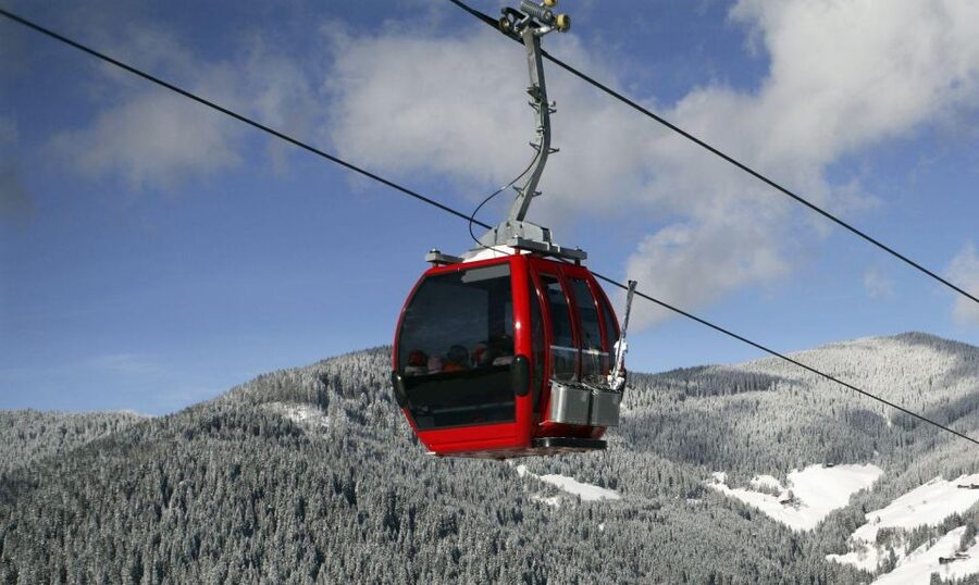 Istanbul: Bursa & Uludag Mountain Day Trip w/ Opt. Cable Car - Uludağ Mountain: snow views, a short ski window, and the cable car down