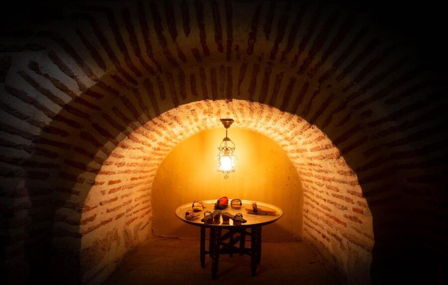 Istanbul: Cagaloglu Hamam Experience - Kese exfoliation and massage: the signature Ottoman cleanse