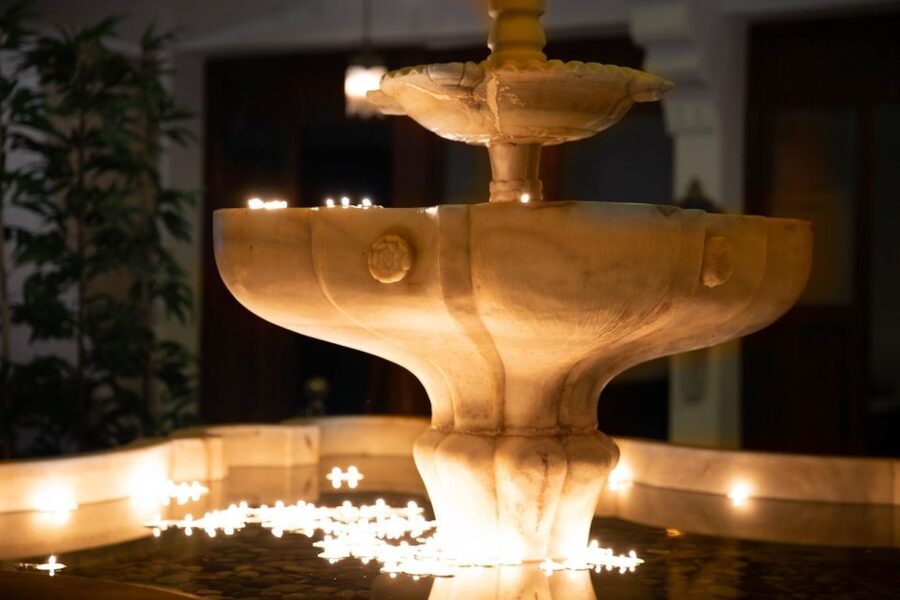 Istanbul: Cagaloglu Hamam Experience - The rhythm: from warm room to hot room heat