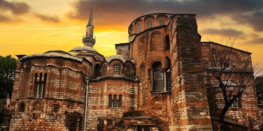 Istanbul: Chora Mosque Entry Ticket - Rules that affect your comfort: dress code, shoes, and Friday closures