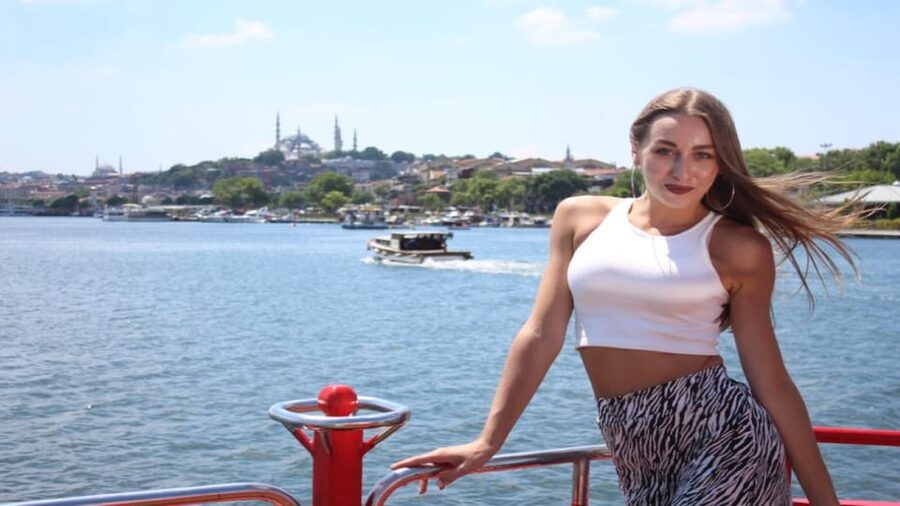 Istanbul: City Hightlights Bus Tour and Bosphorus Cruise - Beylerbeyi Palace, Bosphorus elegance with your entrance ticket included