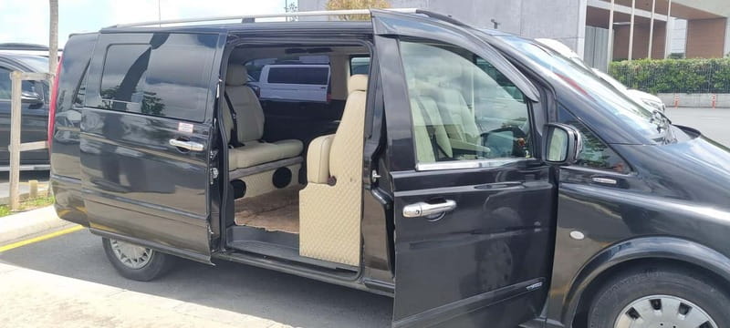 Istanbul City Tour: Private Car Hire with a Driver - Private chauffeur value: what you gain in Istanbul