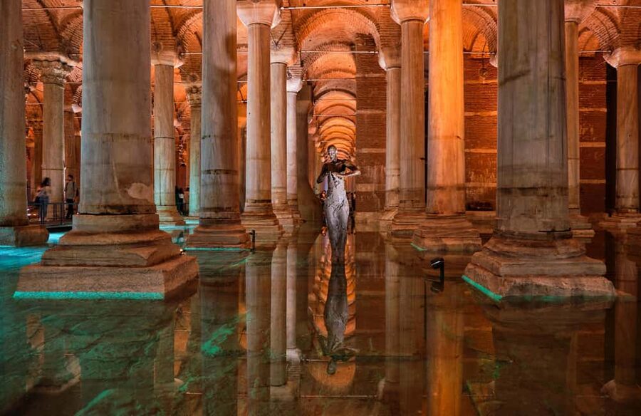 Istanbul City Walk: Blue Mosque, Hagia Sophia & Basilica - How the best guides keep you from feeling lost