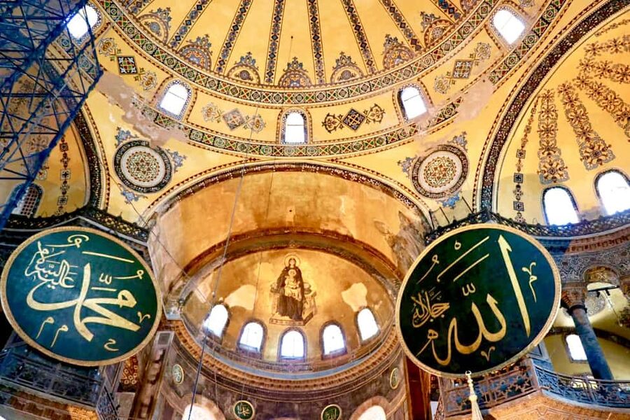 Istanbul Combo: Hagia Sophia, Basilica Cistern & Blue Mosque - Basilica Cistern: Roman engineering with a calm, self-paced audio walk