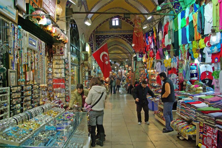 Istanbul: Dolmabahce Palace and Grand Bazaar Tour - Who this tour suits best in Istanbul