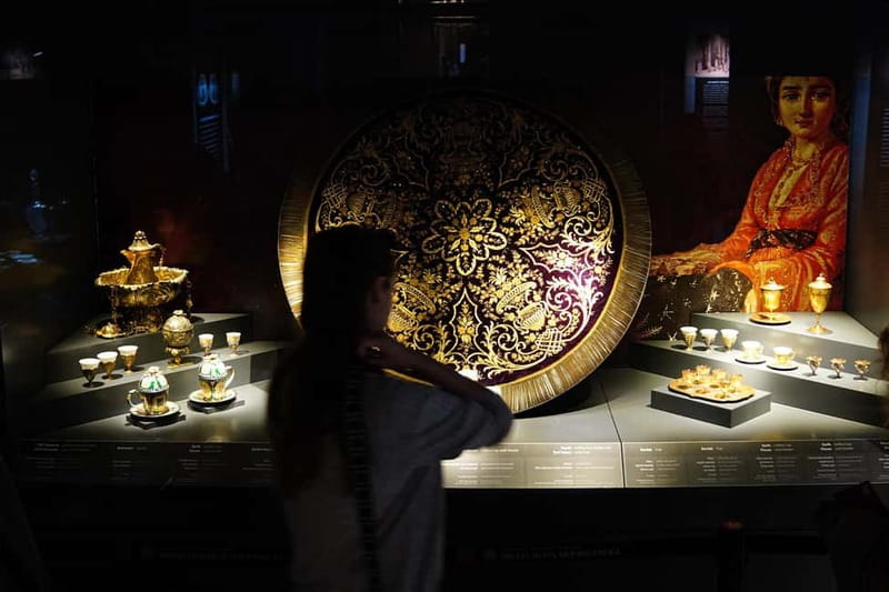 Istanbul: Dolmabahce Palace and Harem Fast-Track & Audio - Harem Section: What You’ll Actually Notice as You Go