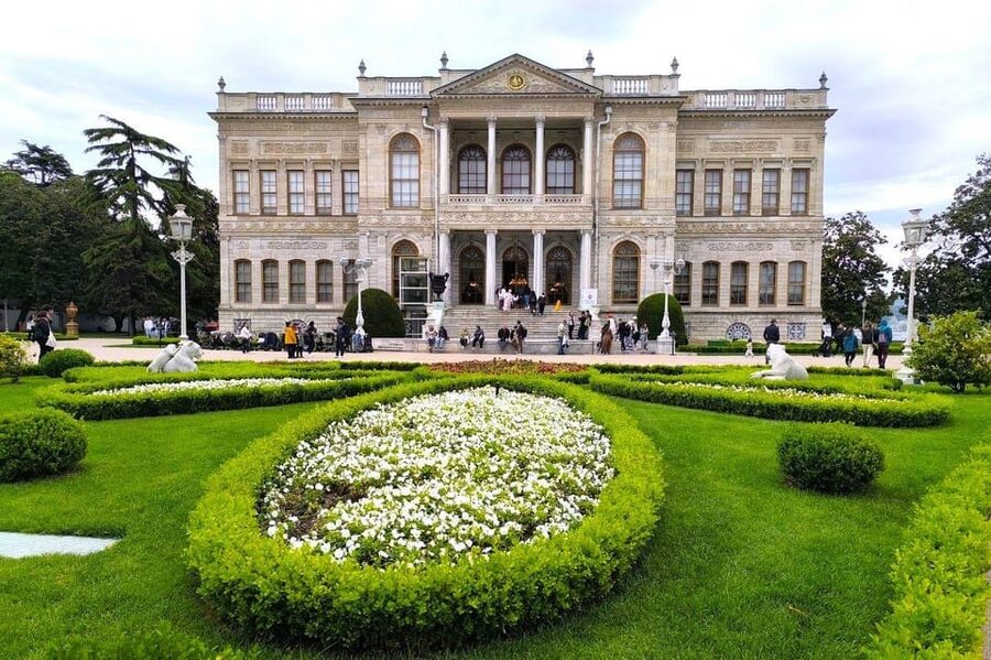 Istanbul: Dolmabahce Palace and Harem Skip-the-Line Ticket - Key highlights worth your time