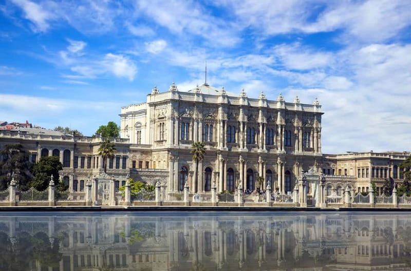 Istanbul: Dolmabahce Palace Guided Tour - Meeting at the Dolmabahce Clock Tower and using the separate entry