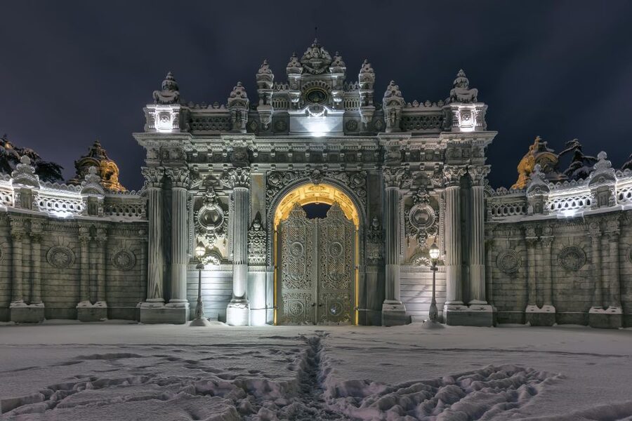 Istanbul: Dolmabahce Palace & Harem Skip-the-Line Entry - Key Things To Know Before You Go