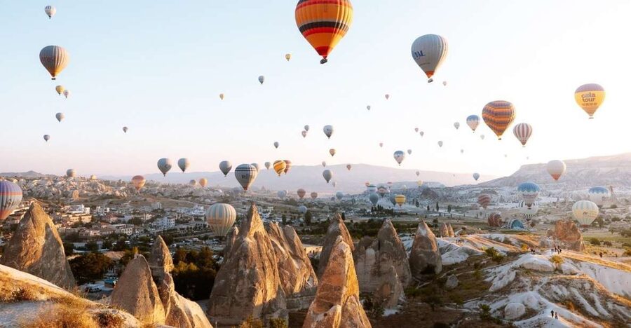 Istanbul: Ephesus, Pamukkale, Cappadocia 8-Day Trip by Plane - Spice Bazaar, a Bosphorus cruise, and flying to the coast