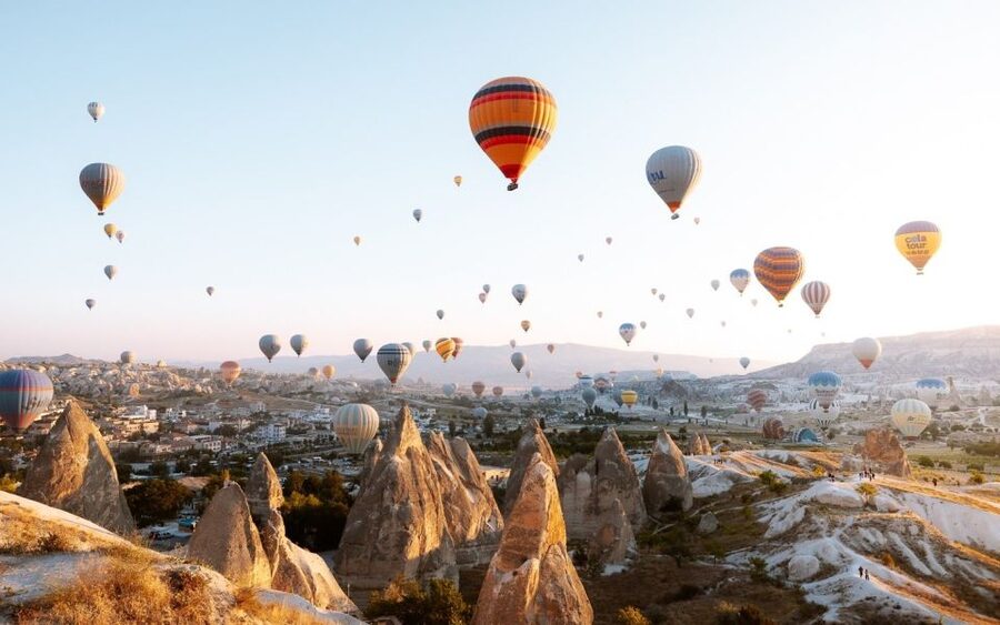 Istanbul: Ephesus, Pamukkale, Cappadocia 8-Day Trip by Plane - Hagia Sophia, Topkapi, Blue Mosque, and a bazaar day that actually works