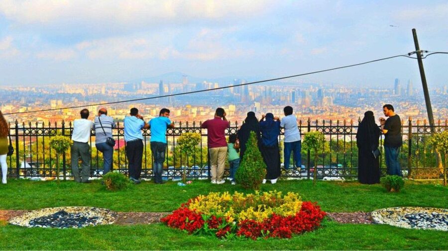 Istanbul: Europe and Asia Tour By Bus And Bosphorus Cruise - Balat’s Colorful Streets on Foot: Churches, Synagogues, and House Fronts