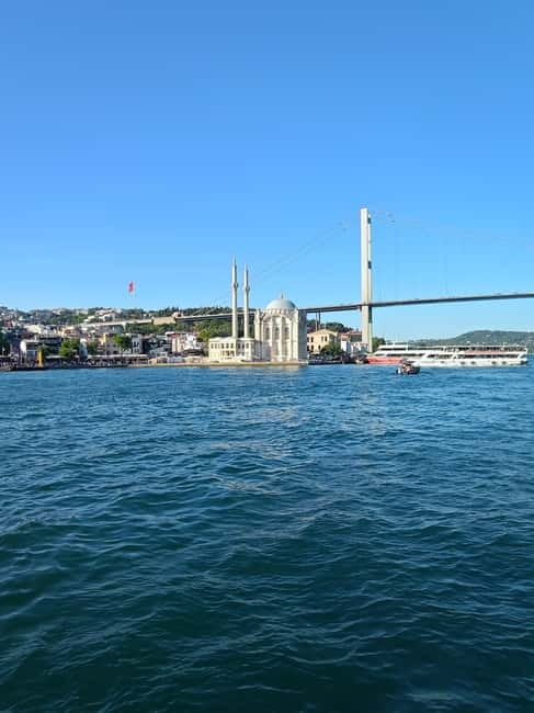 Istanbul: Explore 2 Continents of Bosphorus in One Day Lunch - Beylerbeyi Palace: Ottoman summer residence, Asian side interiors
