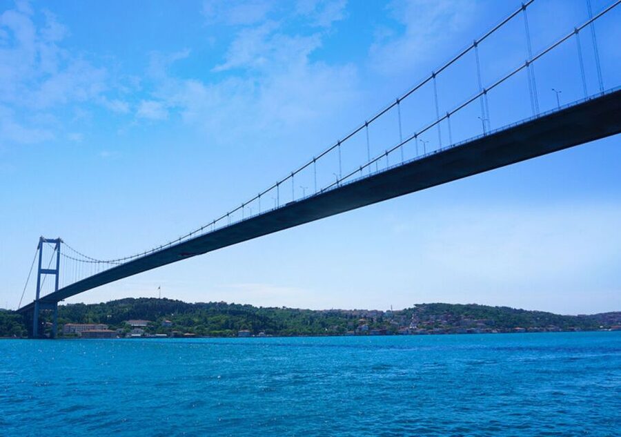 Istanbul: Explore Bosphorous on a Sunset Boat Cruise - The European side first: Galata Tower to Dolmabahçe without rushing