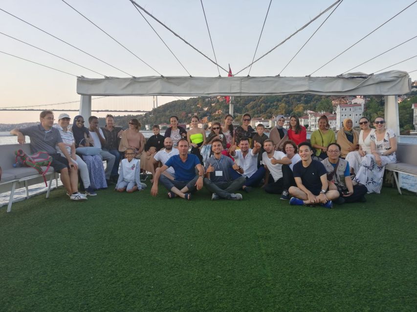 Istanbul: Explore Bosphorous on a Sunset Boat Cruise - The Asian side stop you can actually use: Beylerbeyi free time