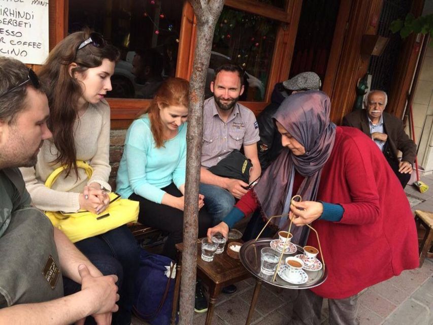 Istanbul: Fener, Balat, Old Greek and Jewish Quarter Tour - Meeting at the Spice Bazaar gate, then hopping on the tram