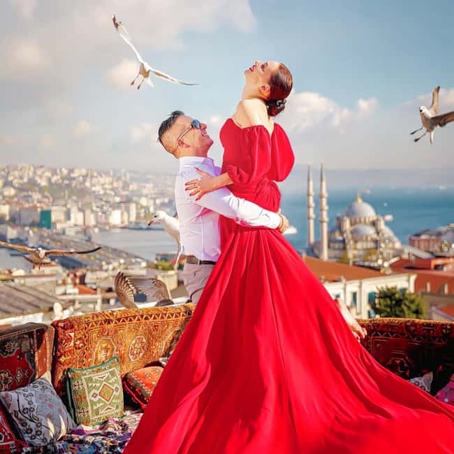 Istanbul: Flying Dress Photoshoot at Rooftop Terrace - The rooftop terrace look: what to expect in practice