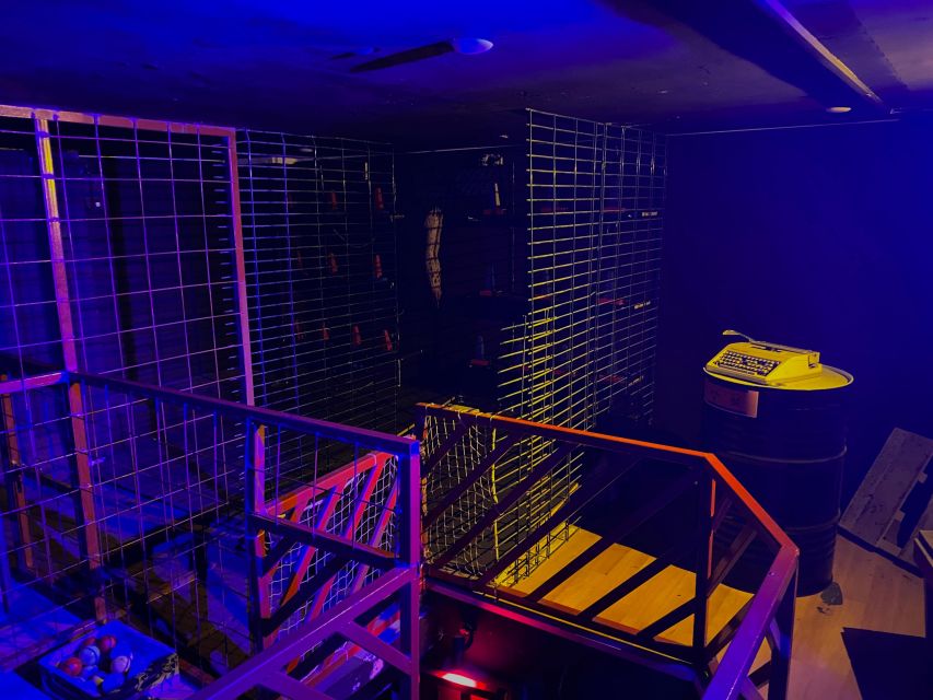 İstanbul: Frankenstein House of Horror, Escape Room Game - The 45-minute mission: agents, passwords, and opening doors