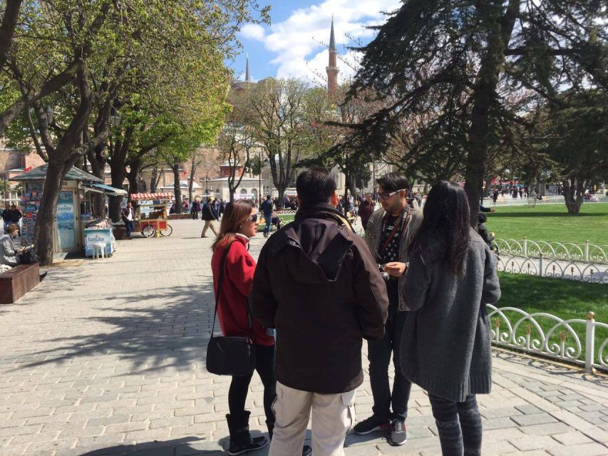 Istanbul: Full-Day City Highlights Tour with Lunch - Grand Bazaar: How to Shop When You’re Surrounded