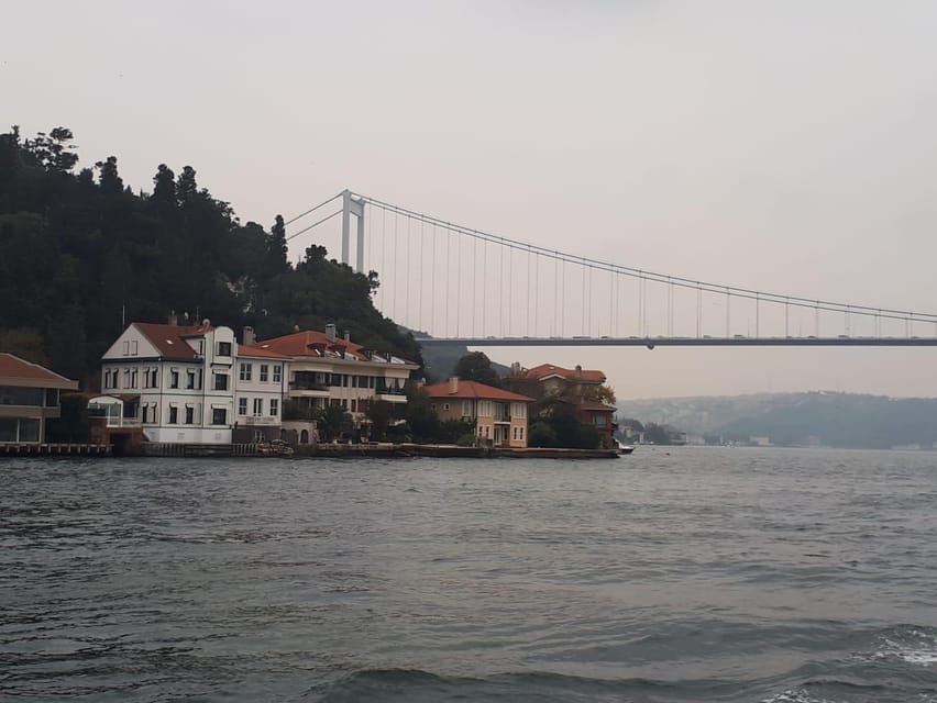 Istanbul: Full-Day City Tour with Bosphorus Cruise and Lunch - Pickup, meeting points, and how the day actually flows
