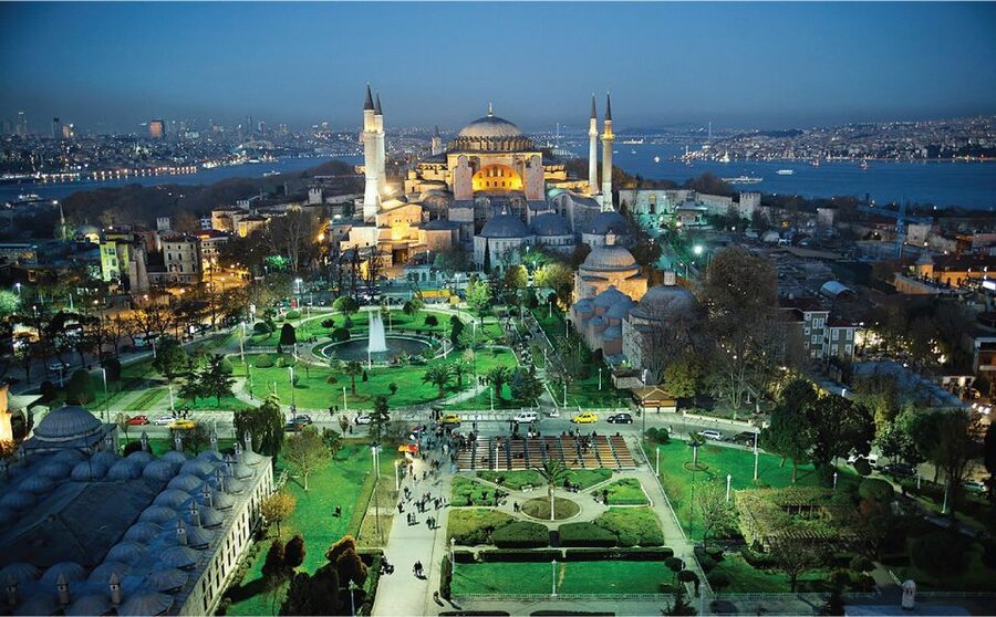 Istanbul: Full-Day Heritage Tour - A smooth day in Sultanahmet, from hotel pickup to last stops